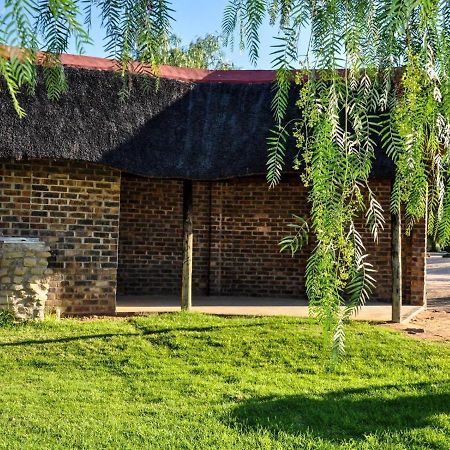 Die Dam - Transkalahari End Resort Gobabis ภายนอก รูปภาพ