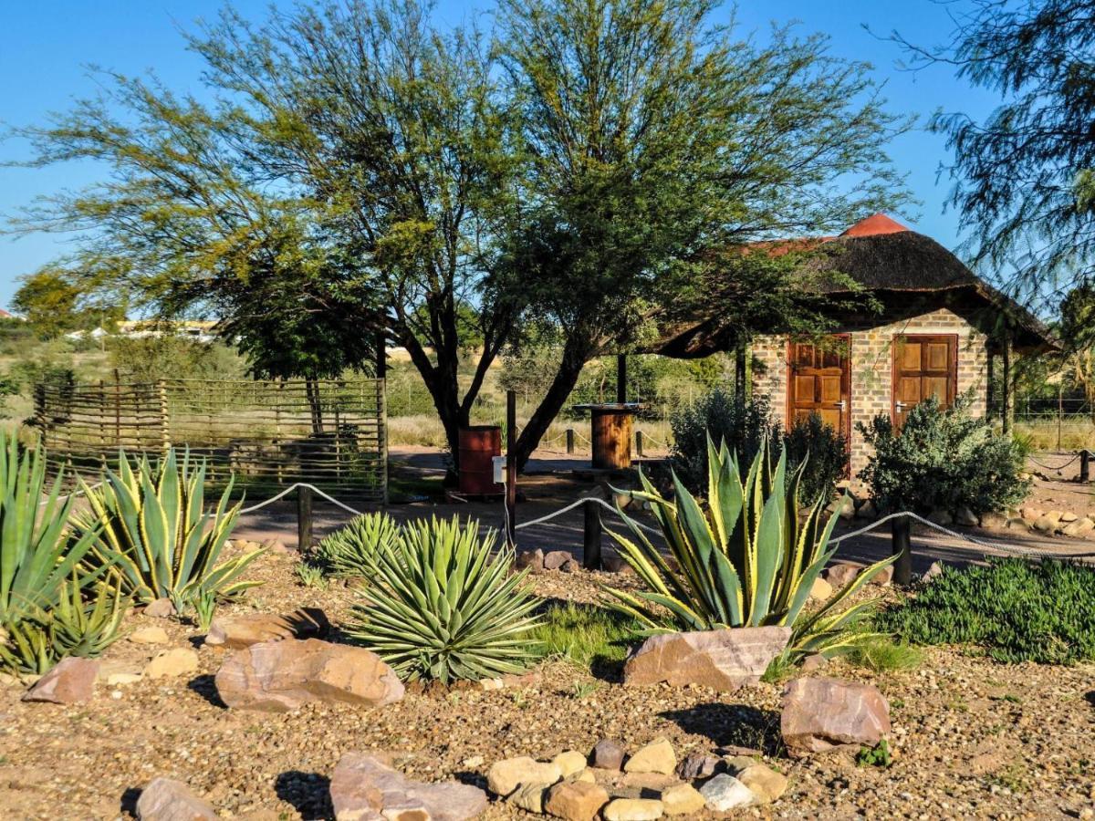 Die Dam - Transkalahari End Resort Gobabis ภายนอก รูปภาพ